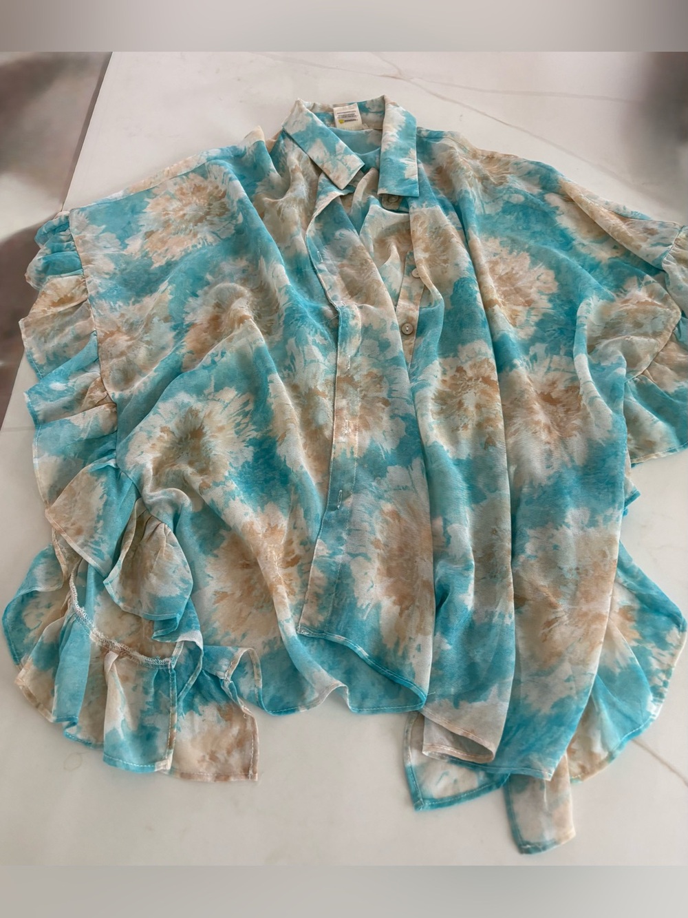 Mystree Aqua and Beige Floral Ruffle Button-Front Blouse
